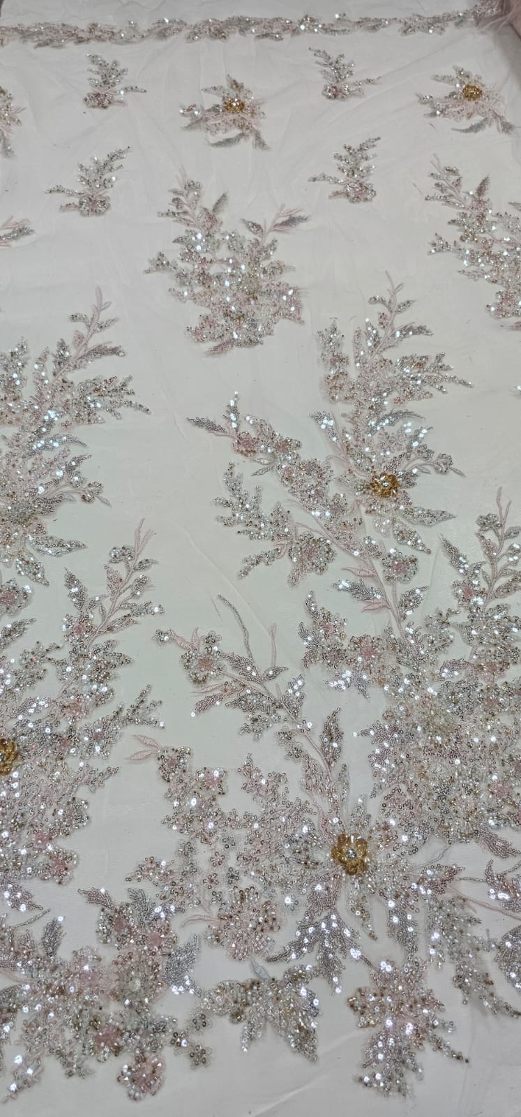 Tule Bordado com Pedrarias Premium Salmão com Rosê  Multicolor 3D  Modelo W1F2758   - Comprimento 0,75 cm x Largura 1,30 m