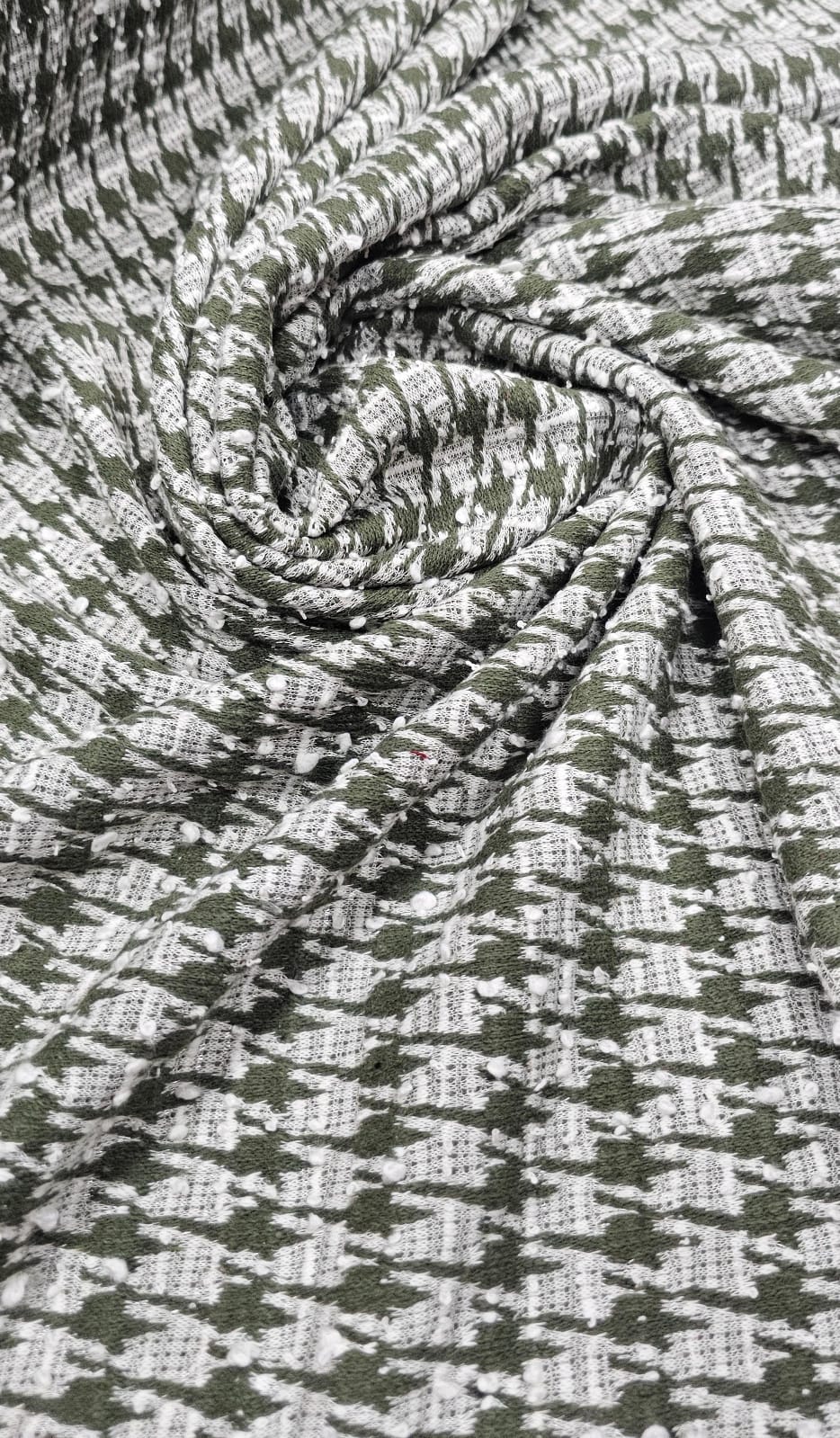 Malha Tweed Pied Poulle Verde Oliva - Comprimento 0,50 cm x Largura 1,70 m