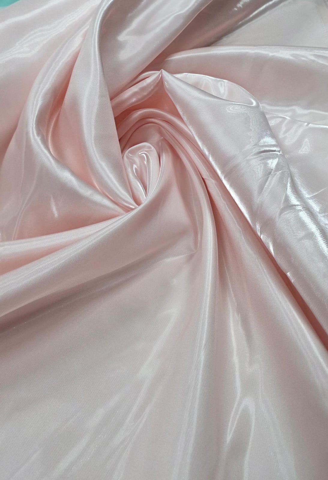 Zibeline Glow Light Rosa Bebê COM FURO - Comprimento 0,90 cm x Largura 1,47 m