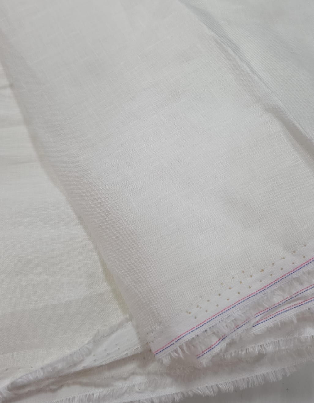Linho puro off white- Comprimento 0,60 cm x Largura 1,40 m