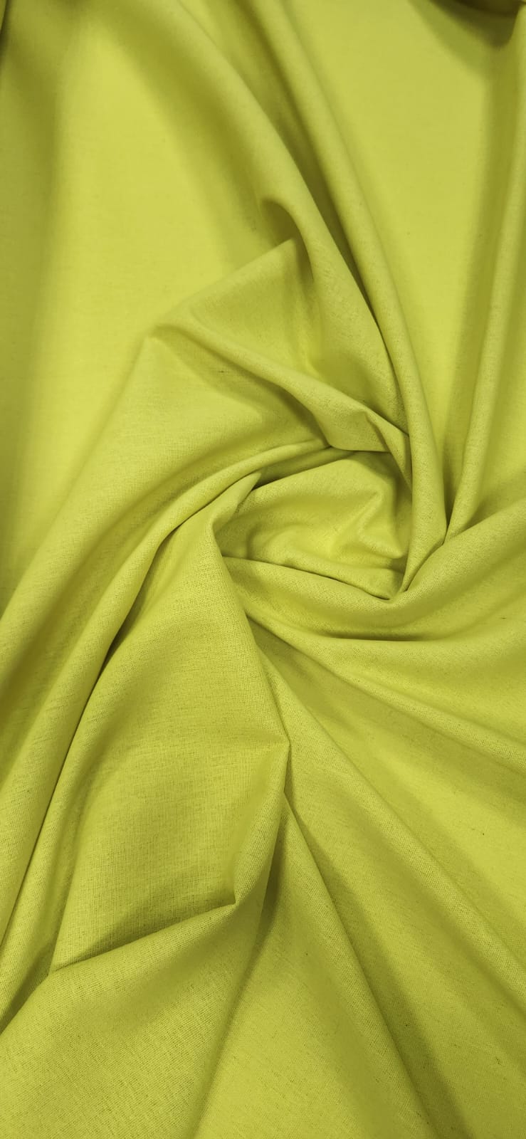 Linho com Viscose Trovata Amarelo Cítrico COM MANCHA - Comprimento 1,40 m x Largura 1,37 m -
