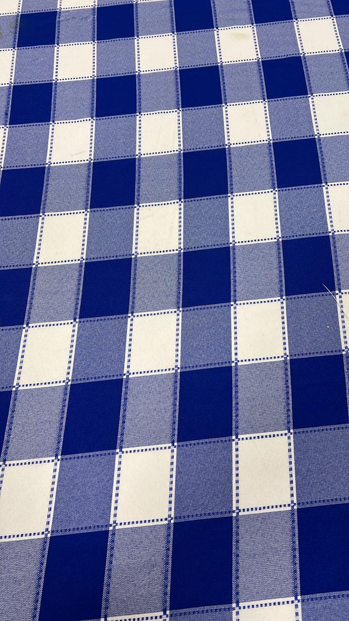 Oxford Fio Tinto Xadrez Piquenique Azul Royal COM SUJEIRA - Comprimento 0,60 cm x Largura 1,47 m