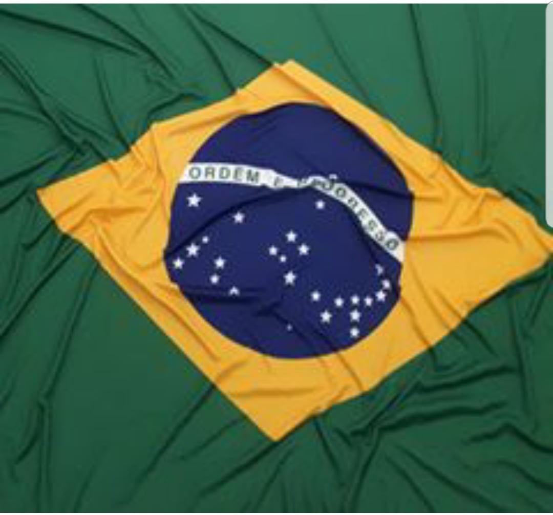 Malha Bandeira do Brasil COM DEFEITO - Largura 1,80m x 1,00 m de comprimento