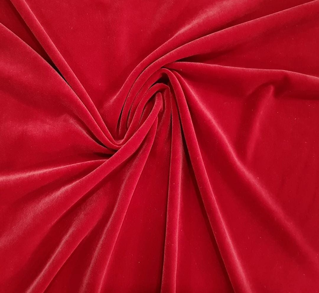 Veludo Tipo Alemão Três Águias Vermelho Ferrari - Comprimento 0,60 cm x Largura 1,40 m