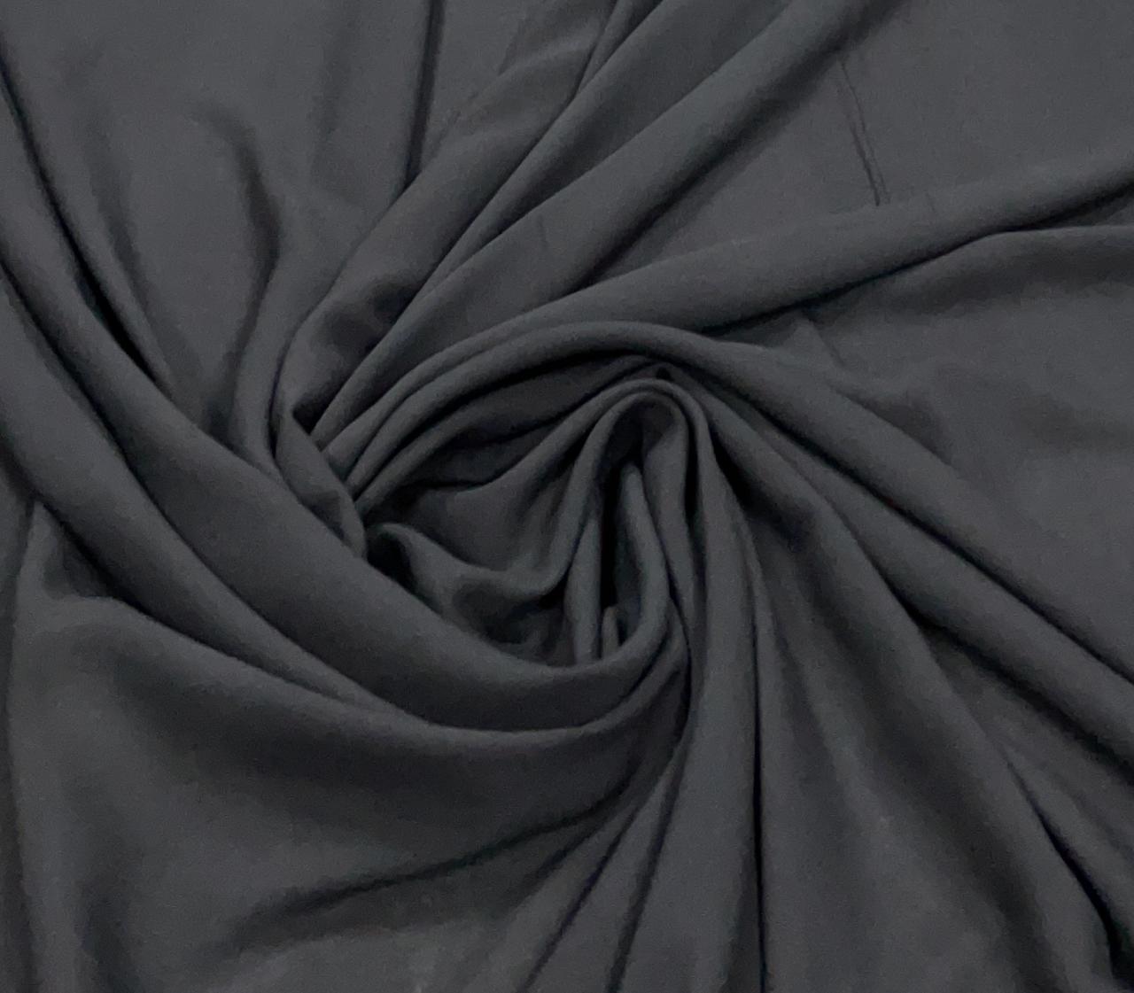 Viscose Lisa Preto COM SUJEIRA - Comprimento 1,70 m x Largura 1,47 m
