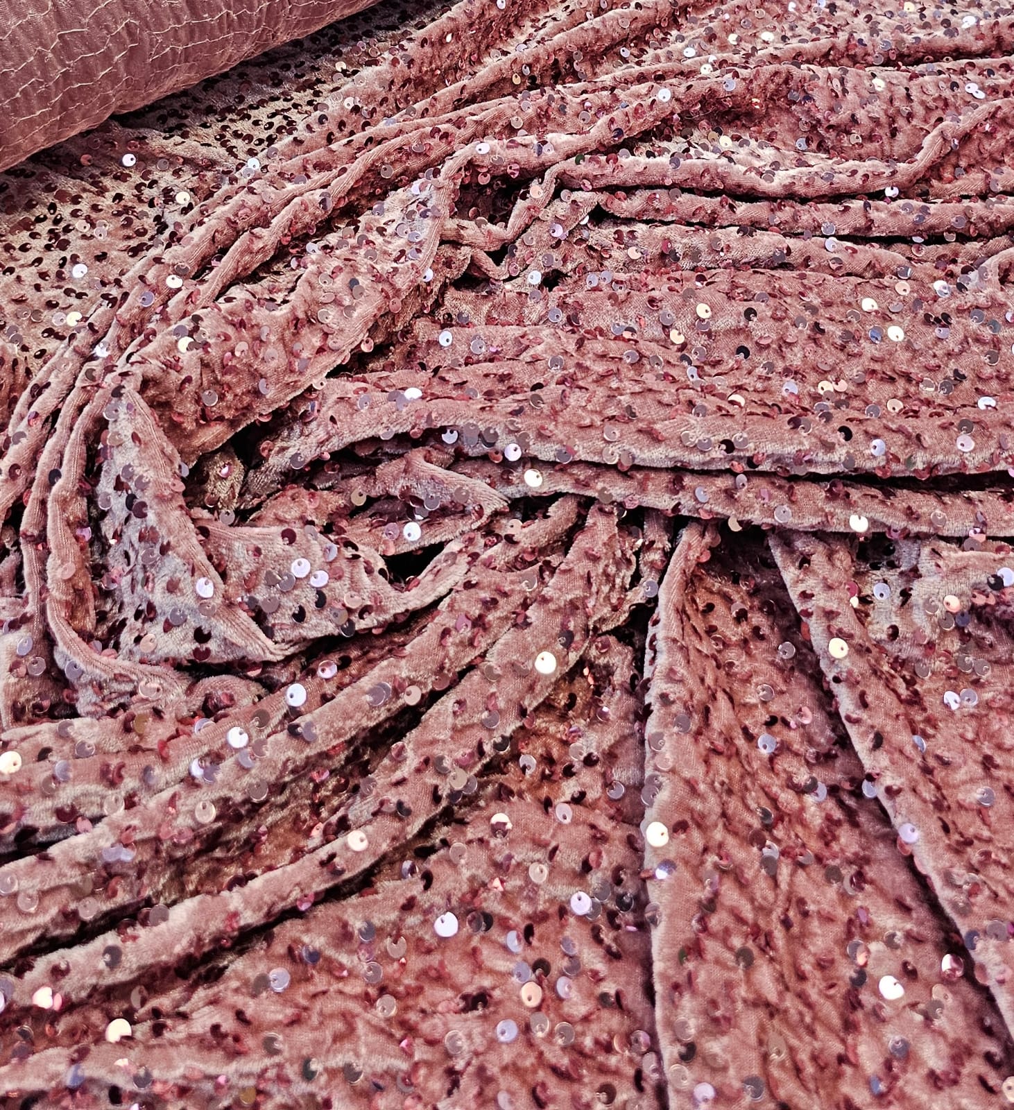 Veludo Cristal Bordado Rosê - Comprimento 0,40 cm x Largura 1,50 m