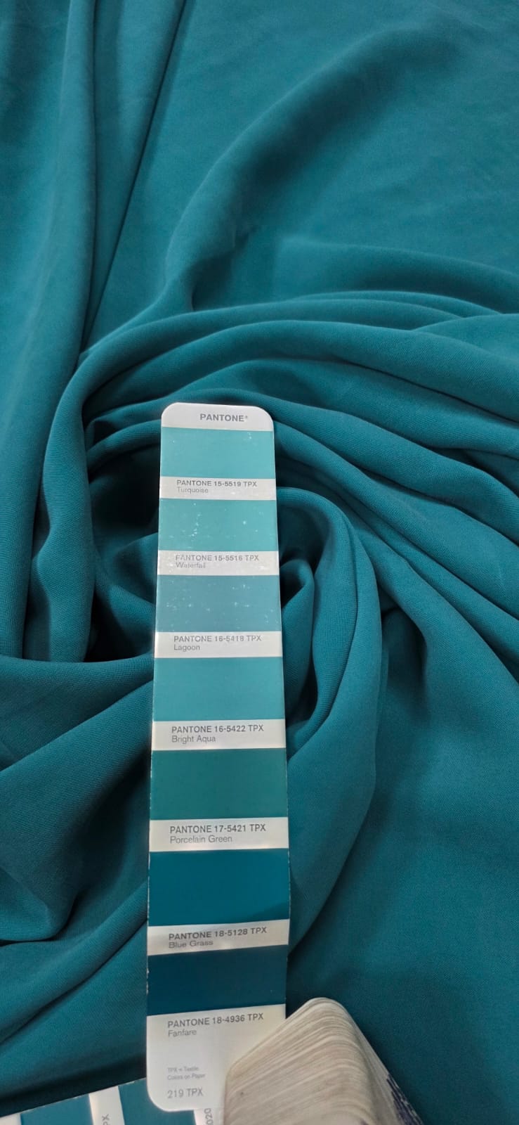 Alfaiataria Premium Toque de Cupro Verde Jade