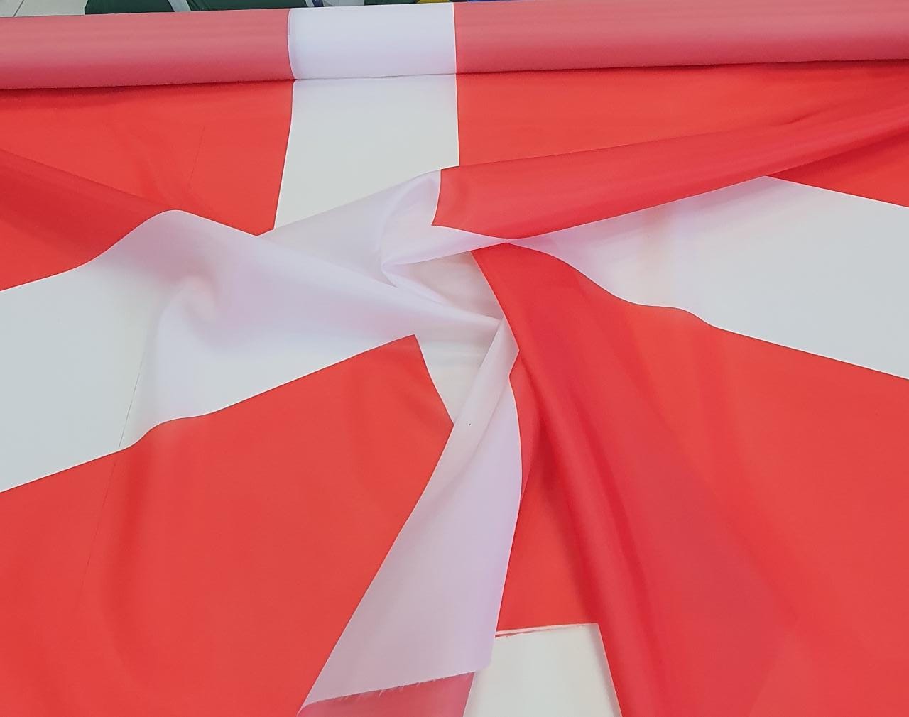 Bandeira da Dinamarca em Faliete