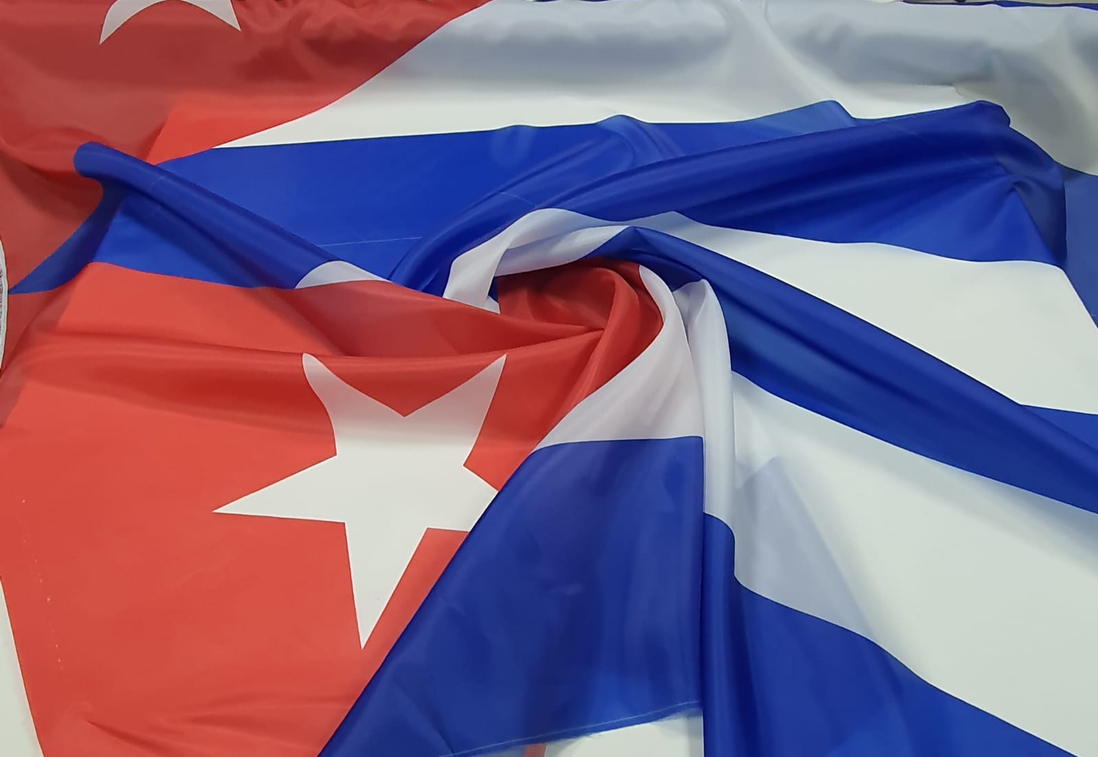 Bandeira de Cuba em Failete