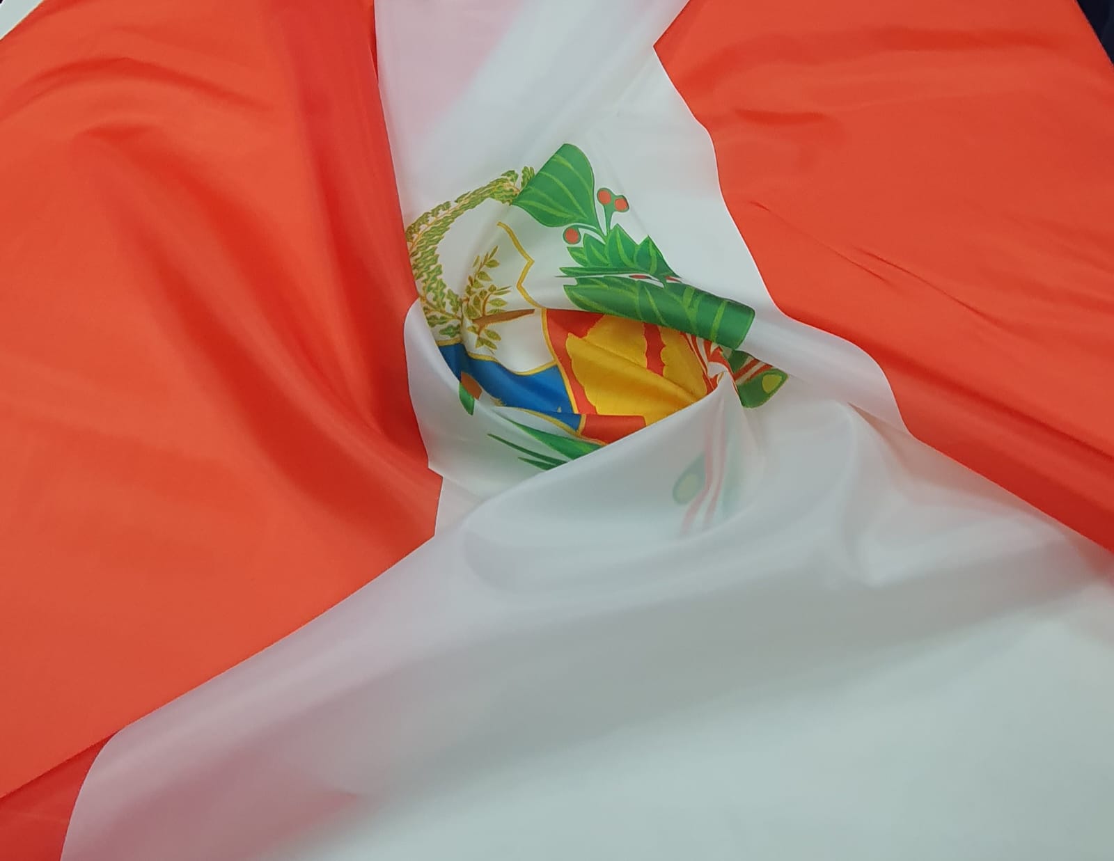 Bandeira do Peru em Failete