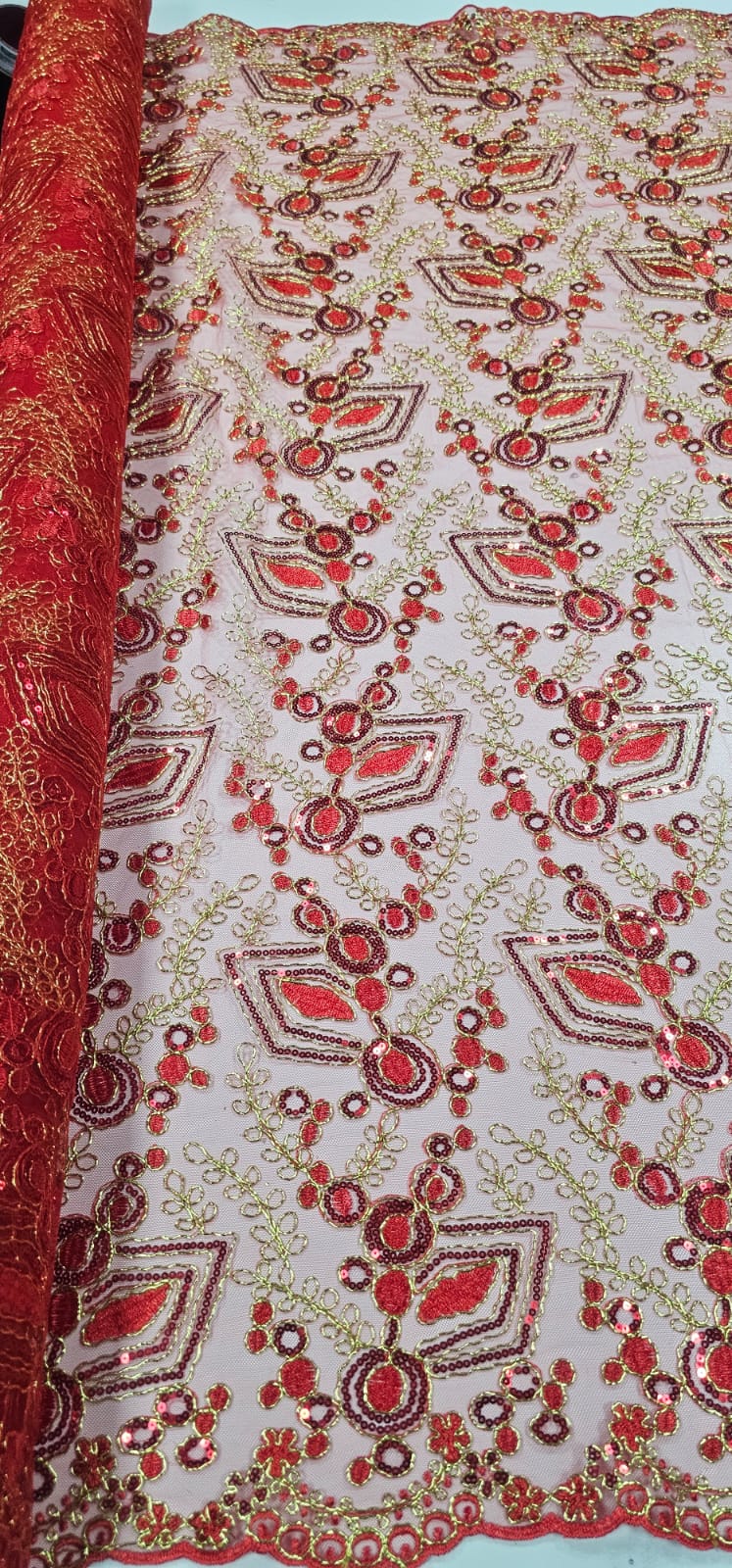 Tule Bordado Europa Vermelho com Fio Metálico Dourado MCT