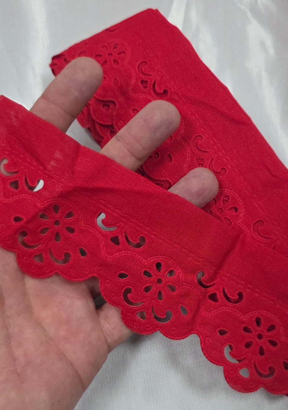 Bordado Inglês Modelo 2018/07 6cm Vermelho - Peça 10m