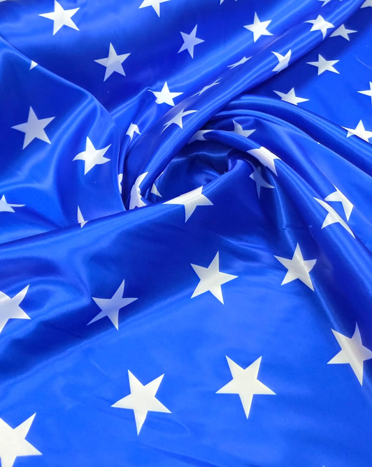 Cetim Estampado Digital Azul Estrela Branca (M. Maravilha)