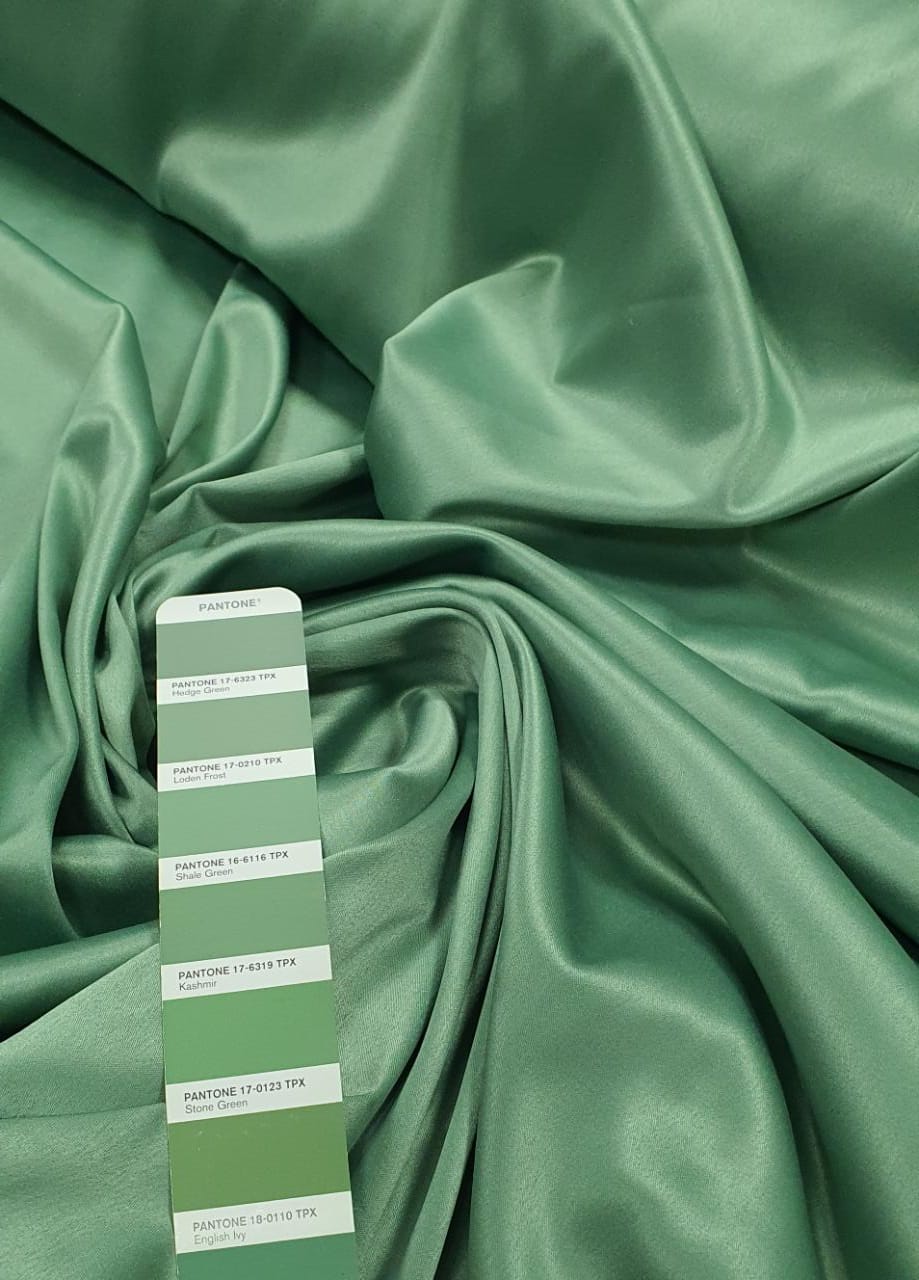 Cetim Bucol Liso com Elastano Russian Verde Cerâmica