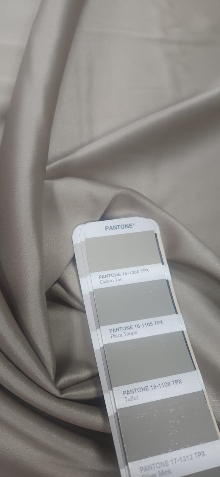 Crepe Amanda Liso Bege Escuro