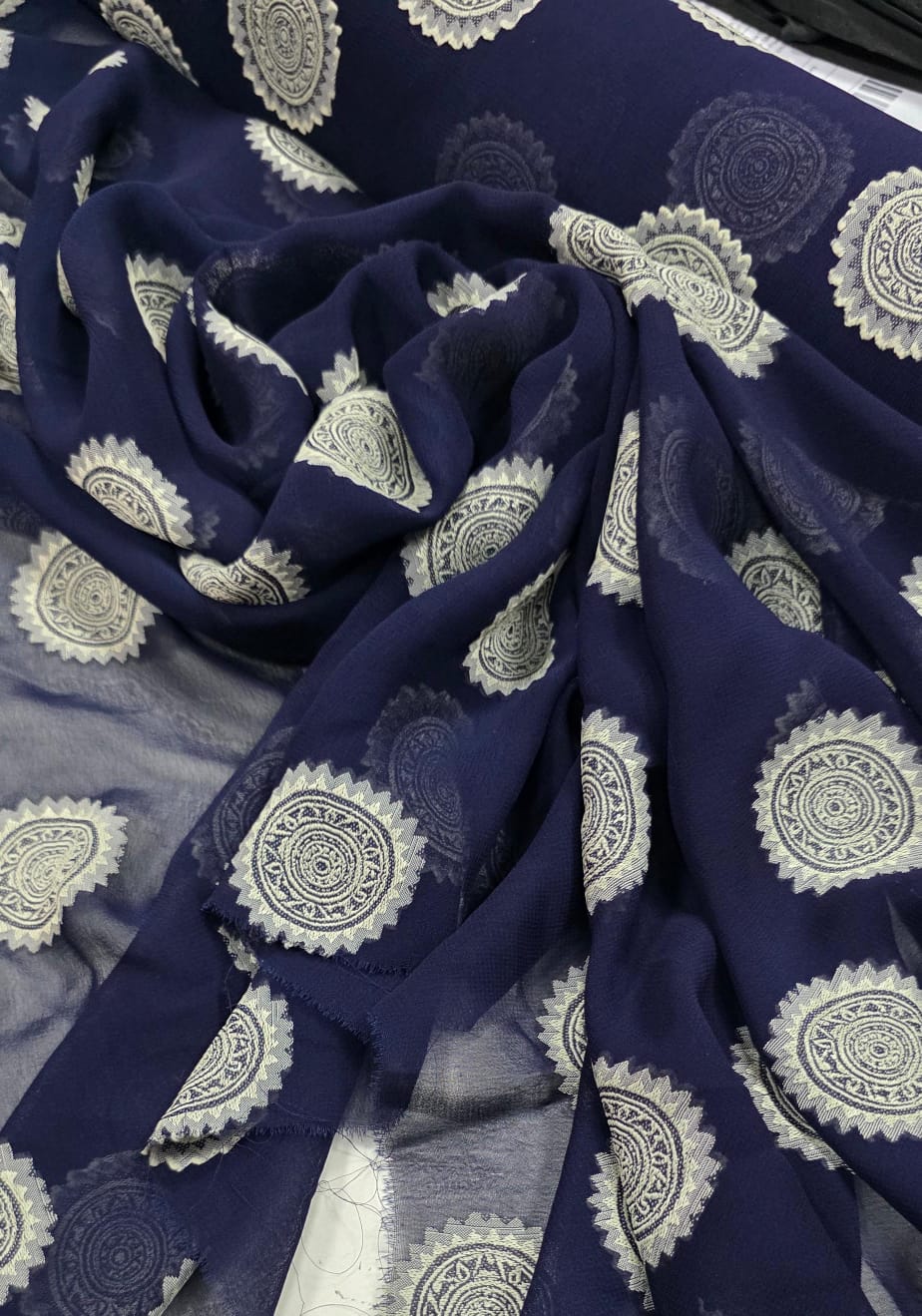 Crepe Georgete de Seda Pura Bordado Azul Marinho