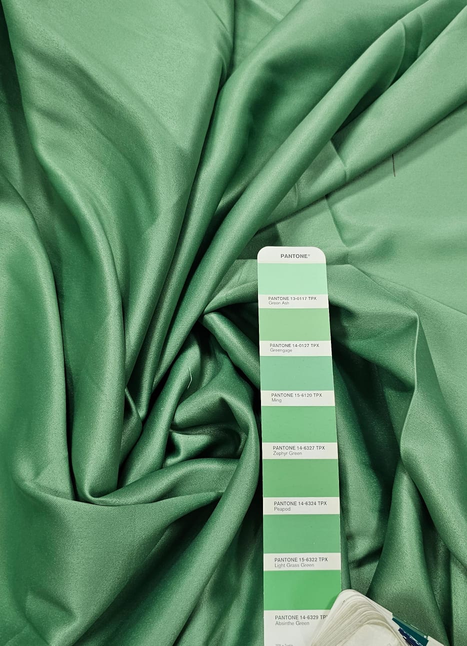 Gabardine Prada Verde Cerâmica Escuro