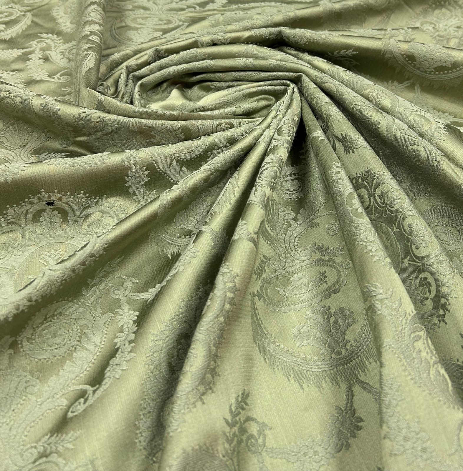 Jacquard Gobelem de Viscose Verde Oliva