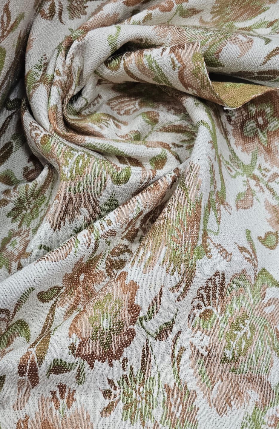 Jacquard Gobelem Pesado Floral Marrom com Verde