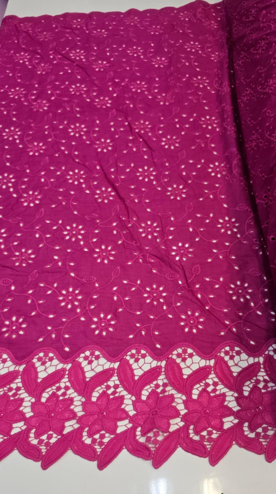 Layse Bordada Barrada em Guipir Pink Modelo I25