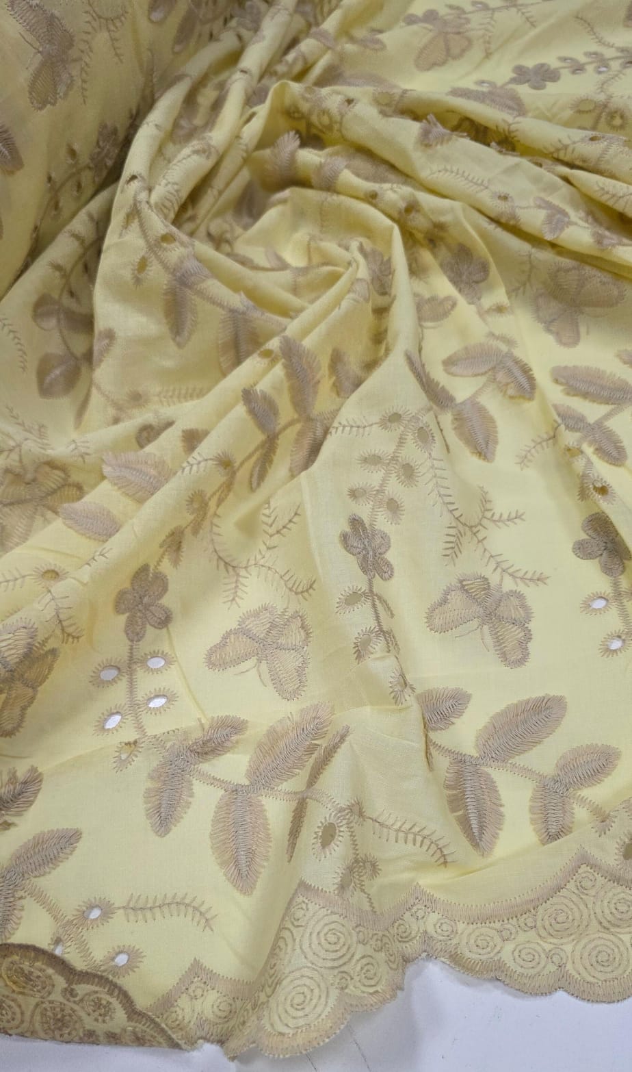 Layse Bordada Premium 3D Bicolor Amarelo com Kaki