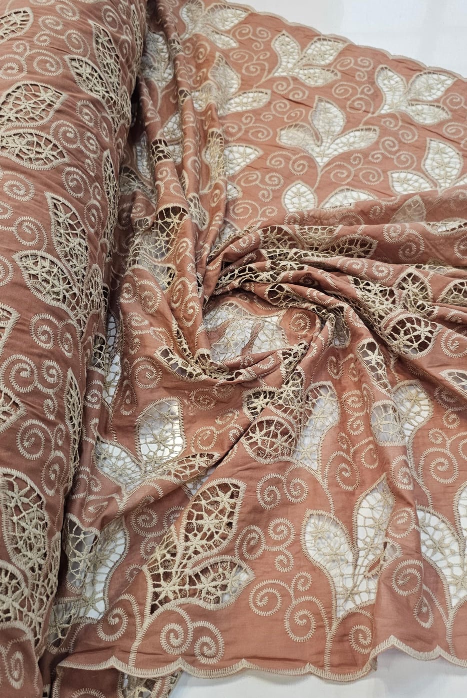 Layse Richelieu Bicolor African Marrom Claro  e Kaki    