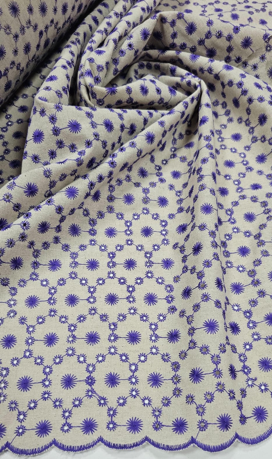 Layse em Linho Trovata Bordado Roxo  St01 