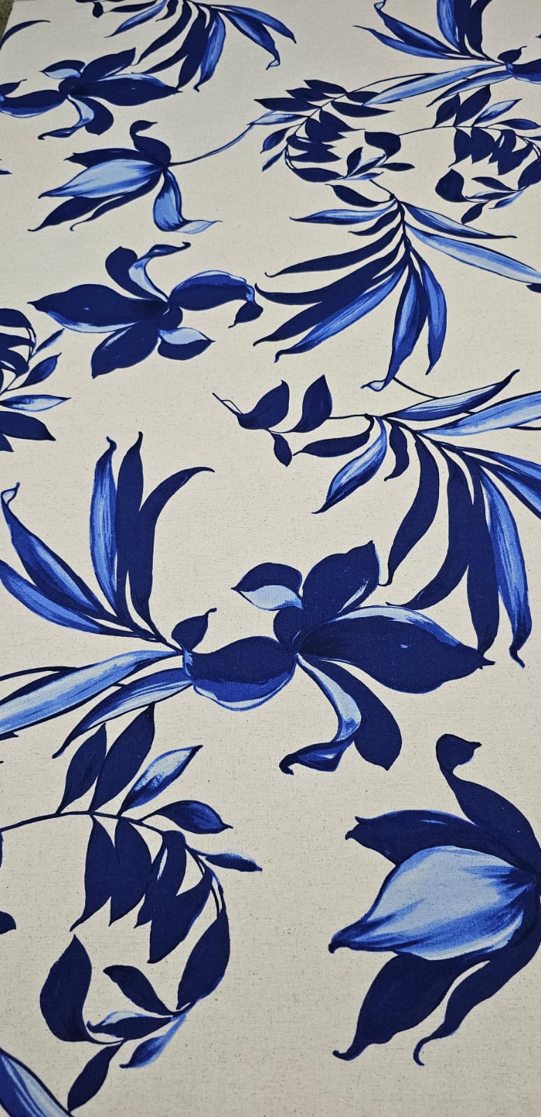 Linho Com Viscose Trovata Estampado Floral Azul