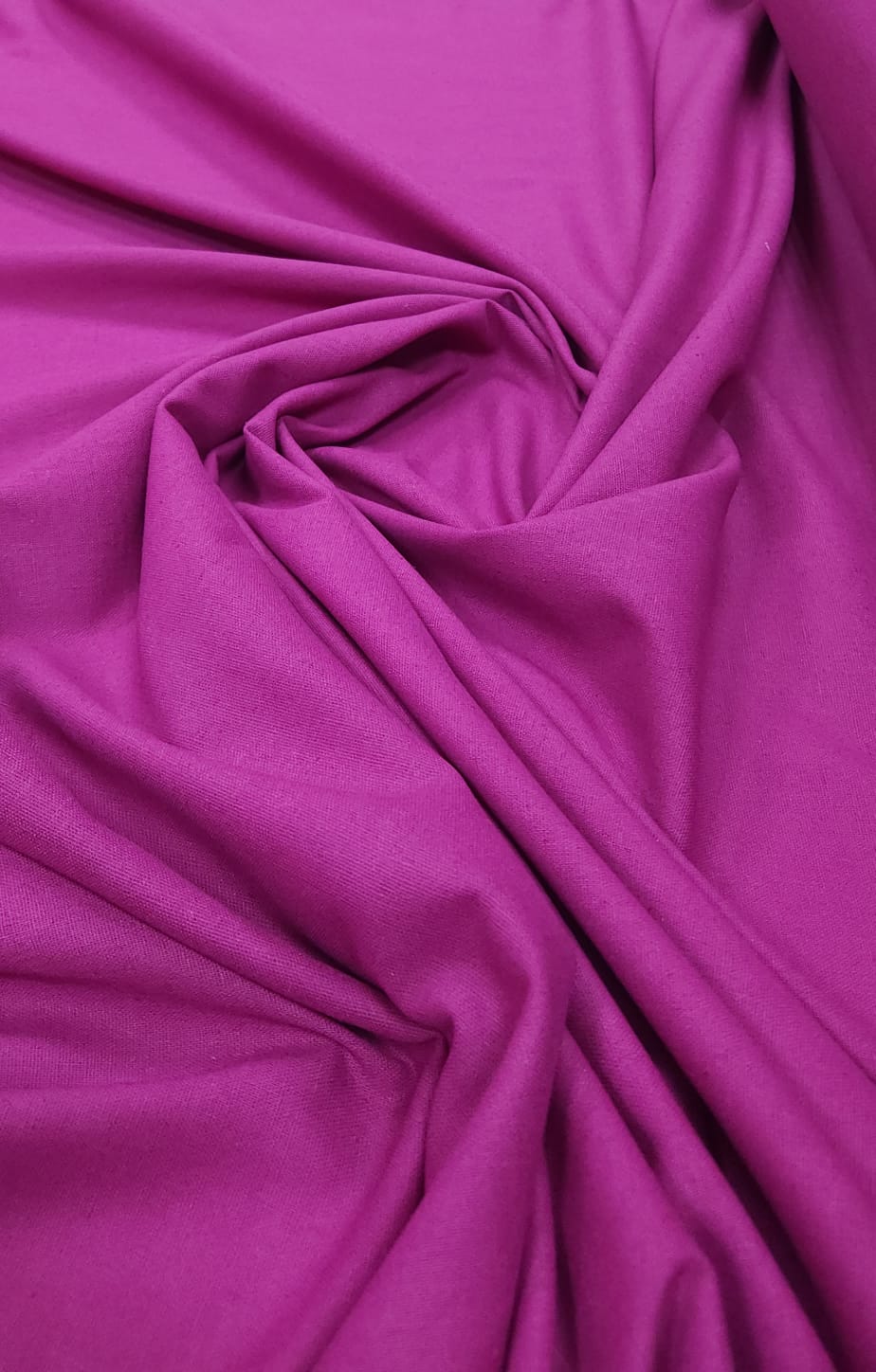 Linho com Viscose Trovata Rosa Fucsia Escuro