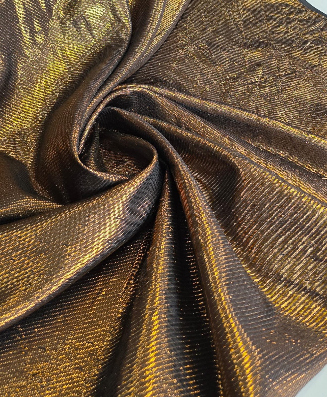 Lurex Brocado Laminado Sarjado Carnaval Bronze