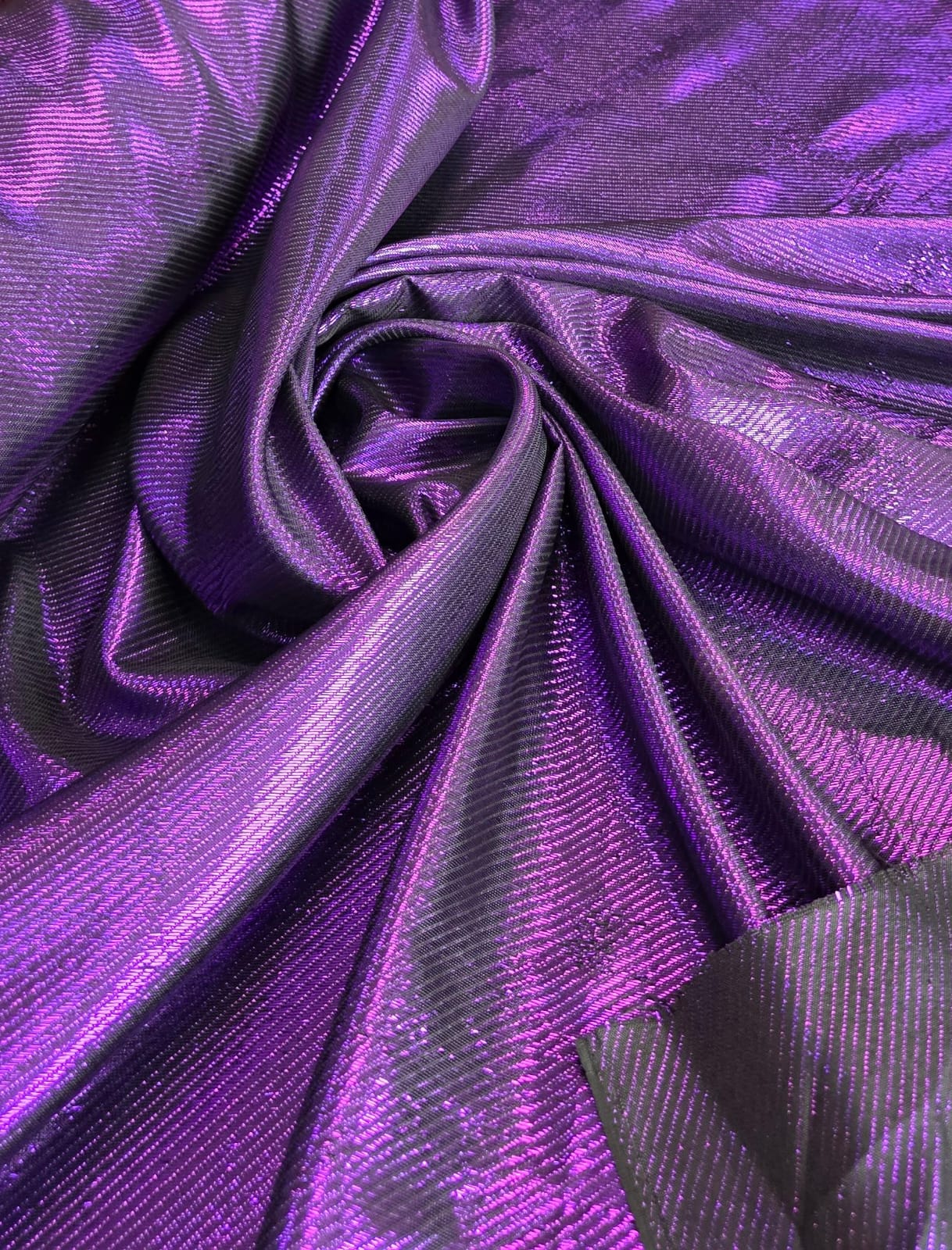 Lurex Brocado Laminado Sarjado Carnaval Roxo