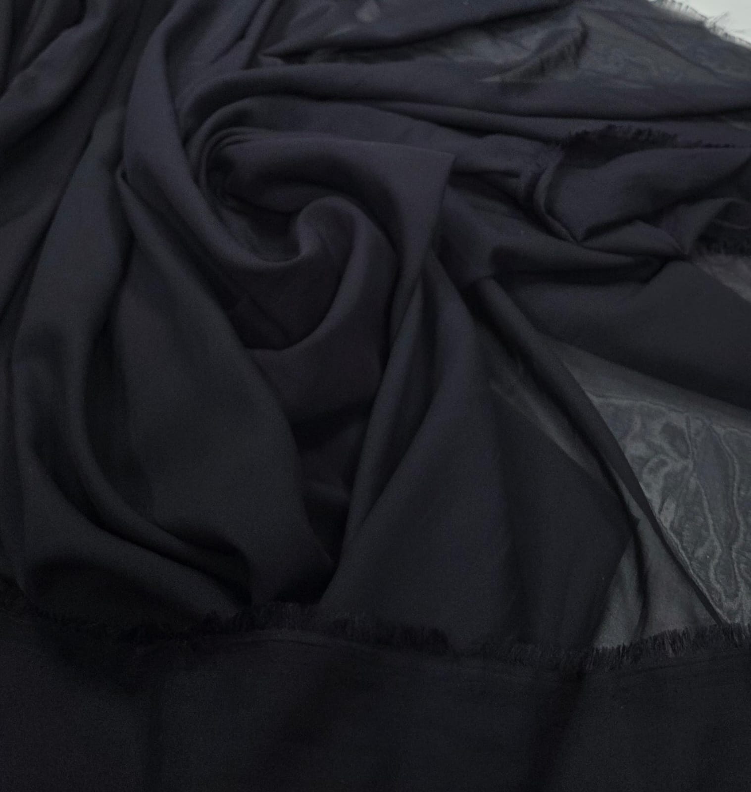 Mousseline Promocional Preto Claro