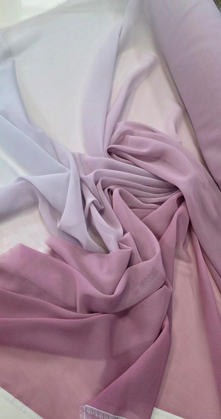 Mousseline Toque de Seda Degradê Rosê com Branco