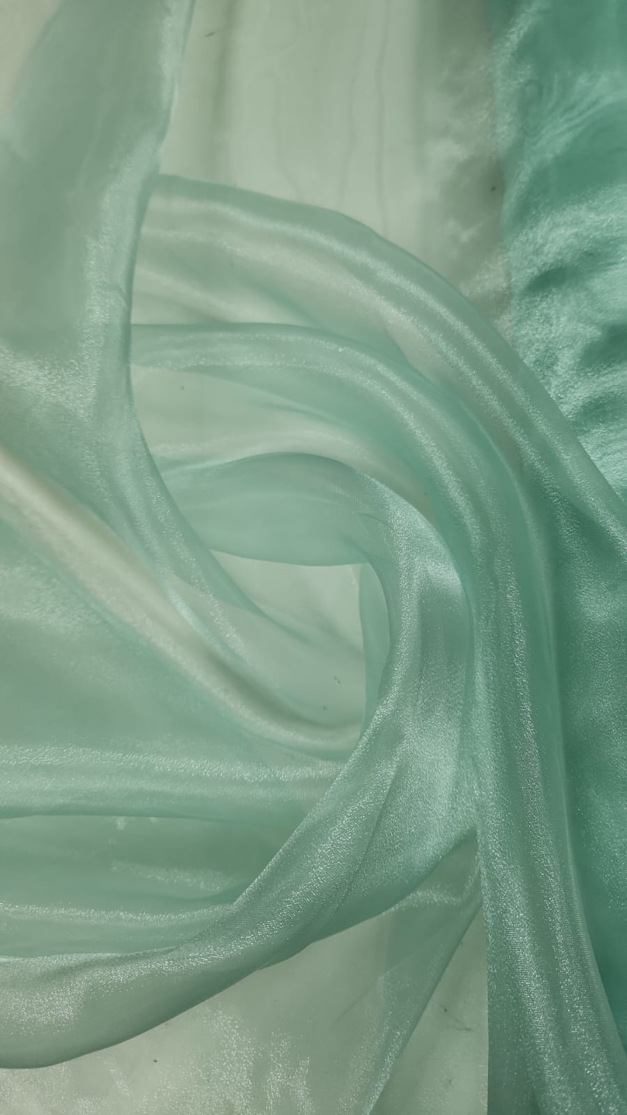 Organza Cristal Lisa Verde Água
