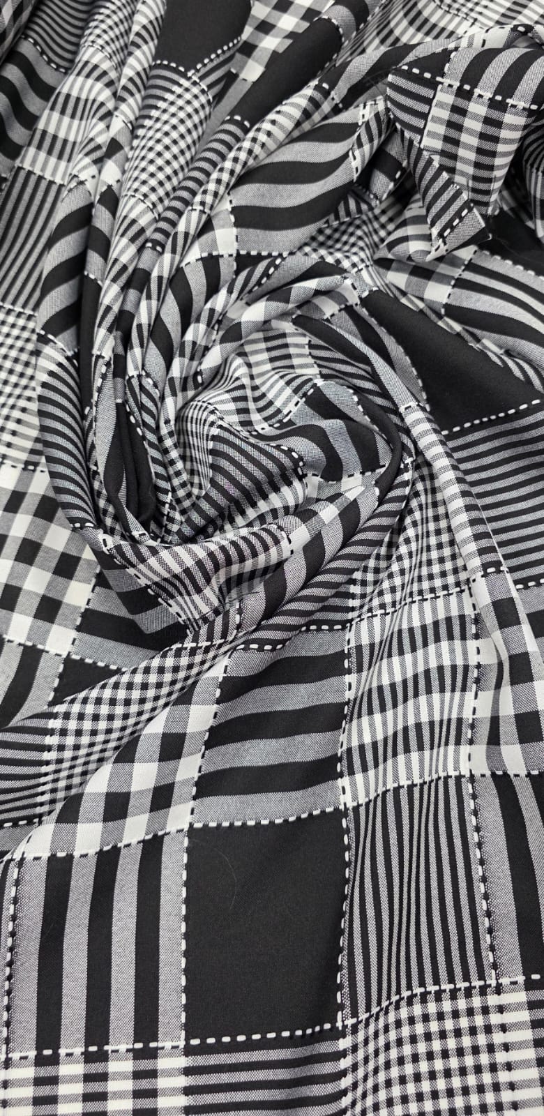 Oxford Fio Tinto Xadrez Patchwork Preto