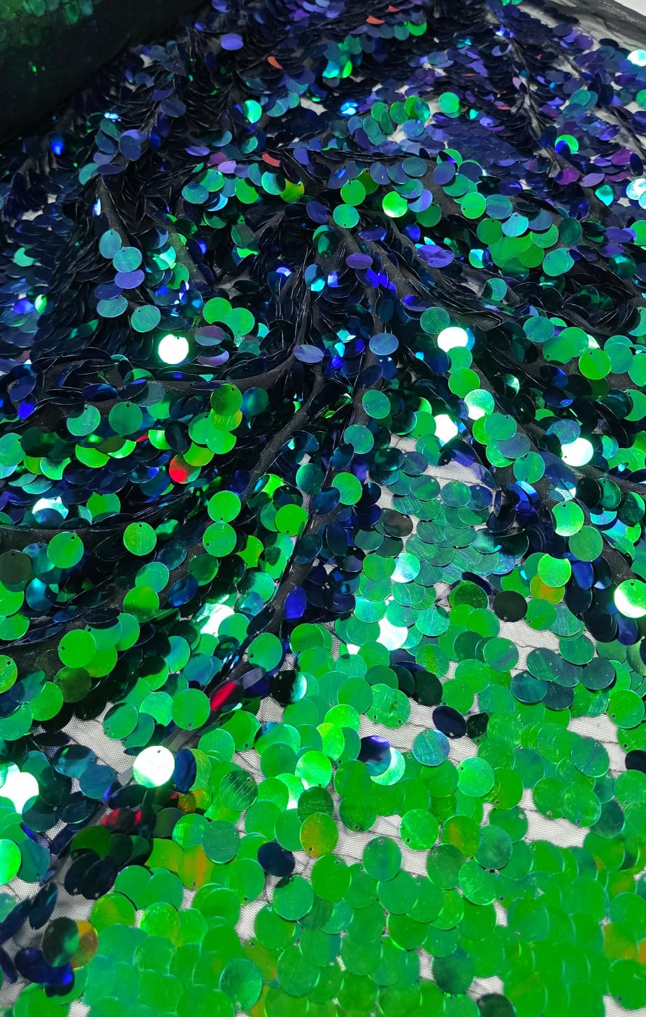 Paetê Bordado Metalic Holográfico Verde com Azul  Modelo 02  