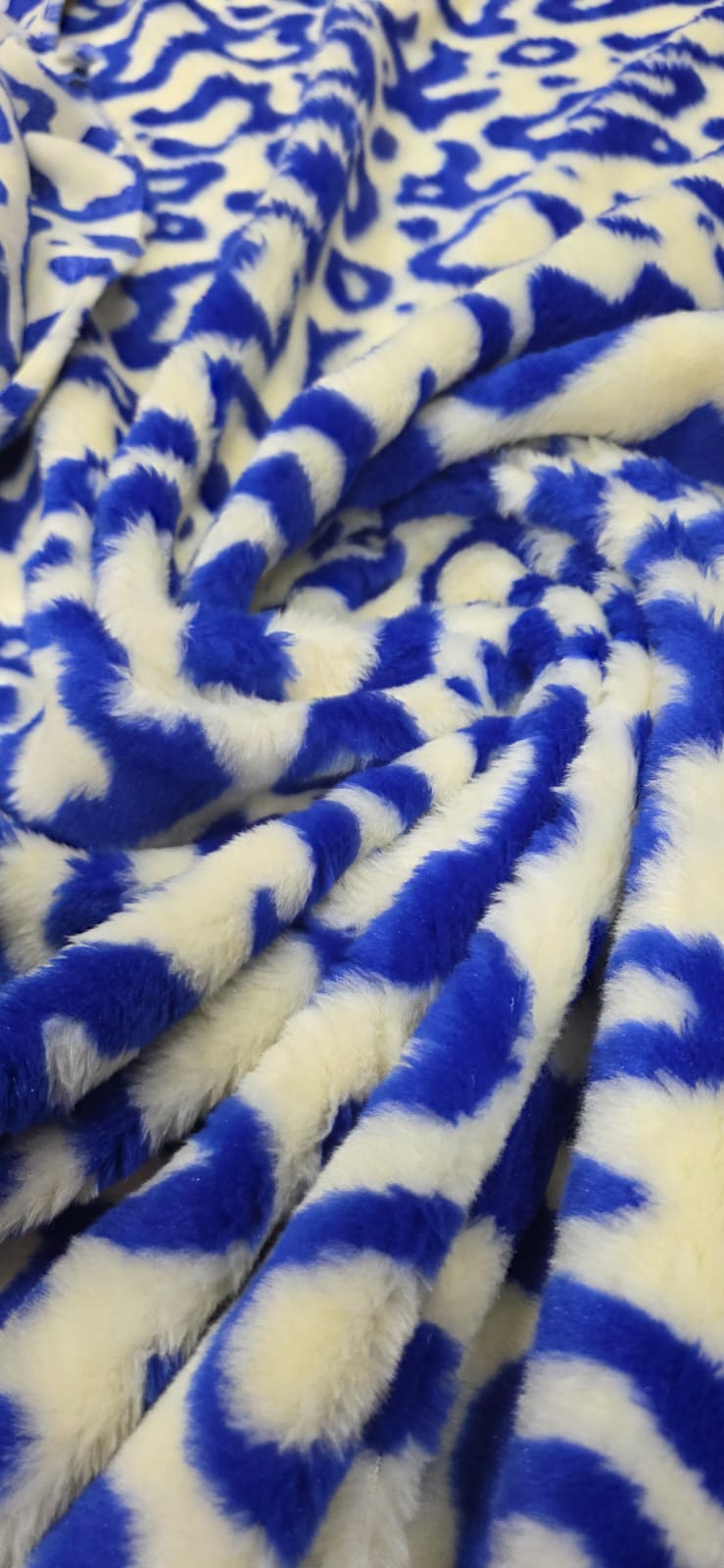 Pelúcia Animal Print Azul