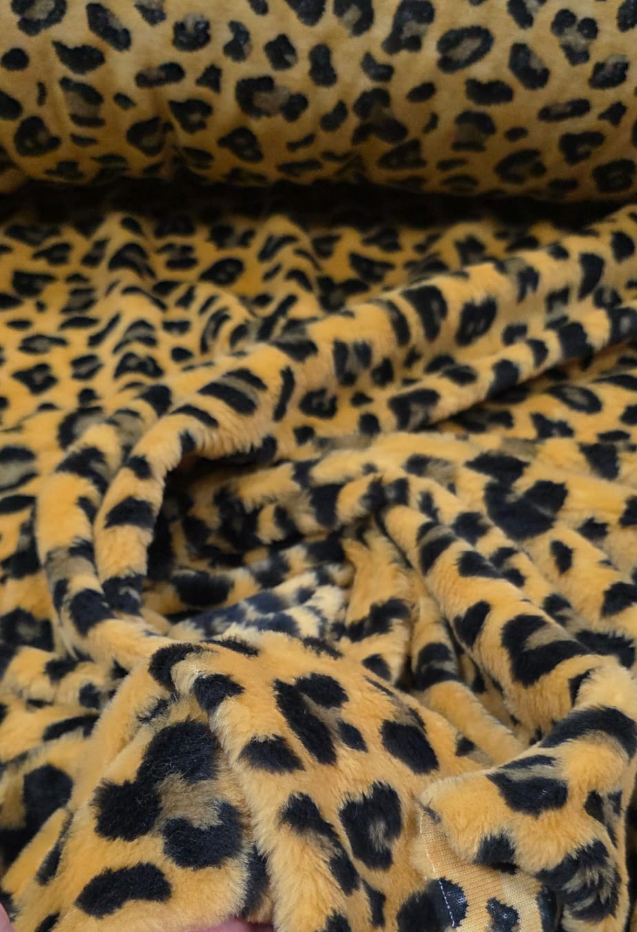 Pelúcia Animal Print Onça