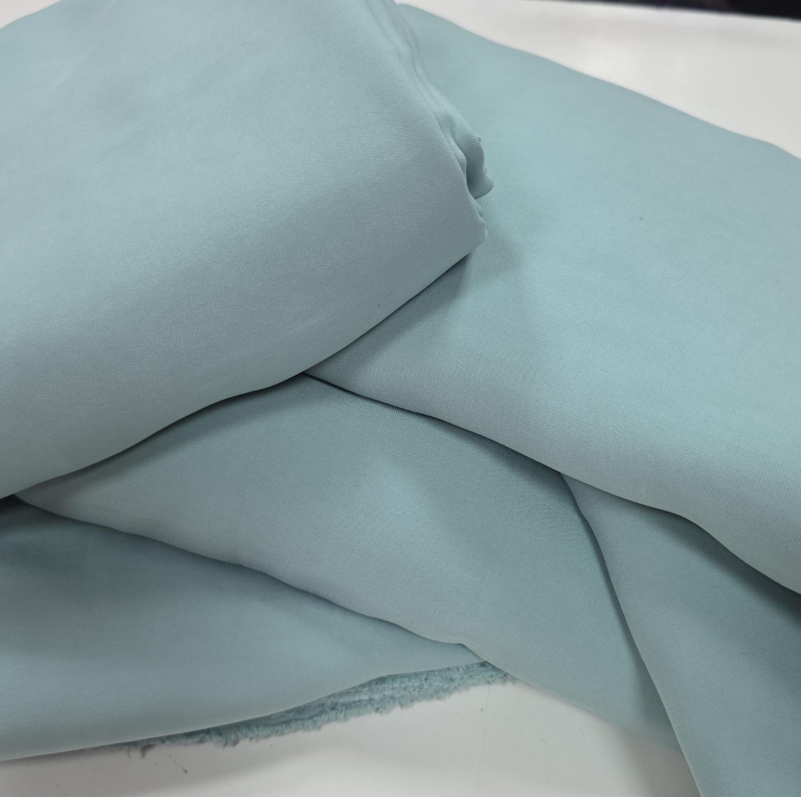 Alfaiataria Easy toque de cupro verde cerâmica- Comprimento 2 m x Largura 1,48 m