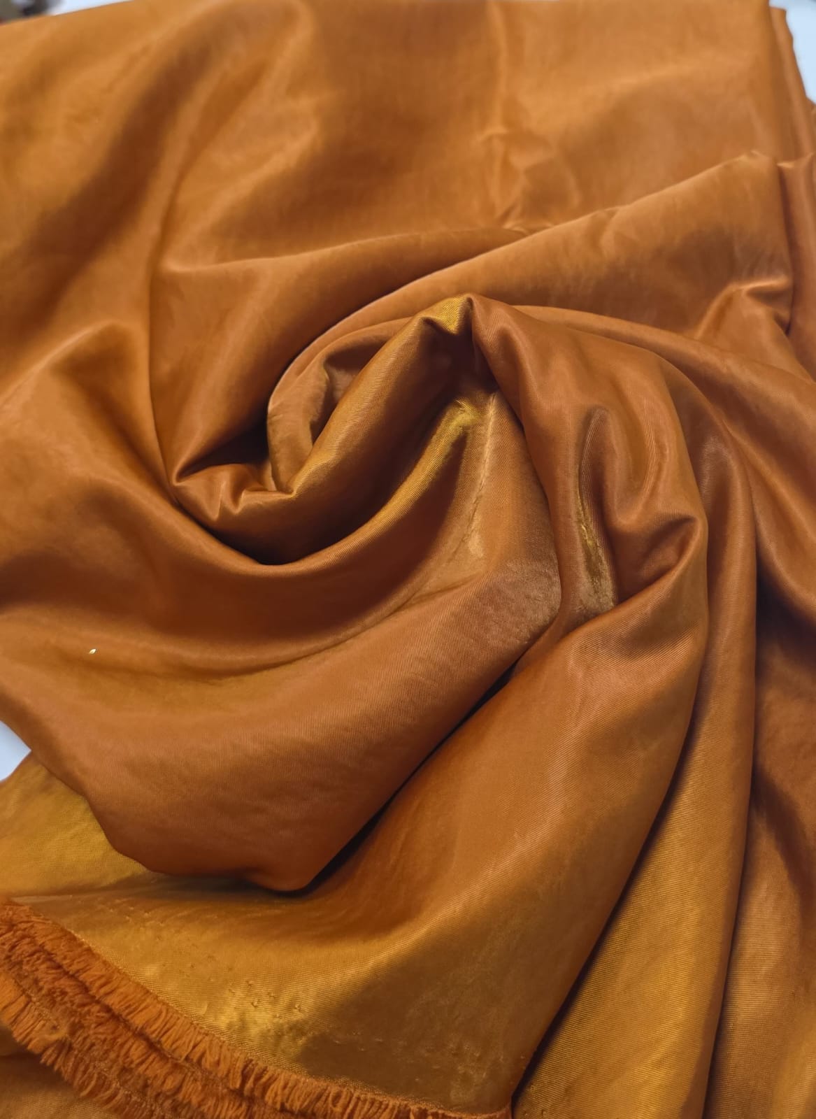 Cetim bucol glow terracota - Comprimento 3 m x Largura 1,40 m