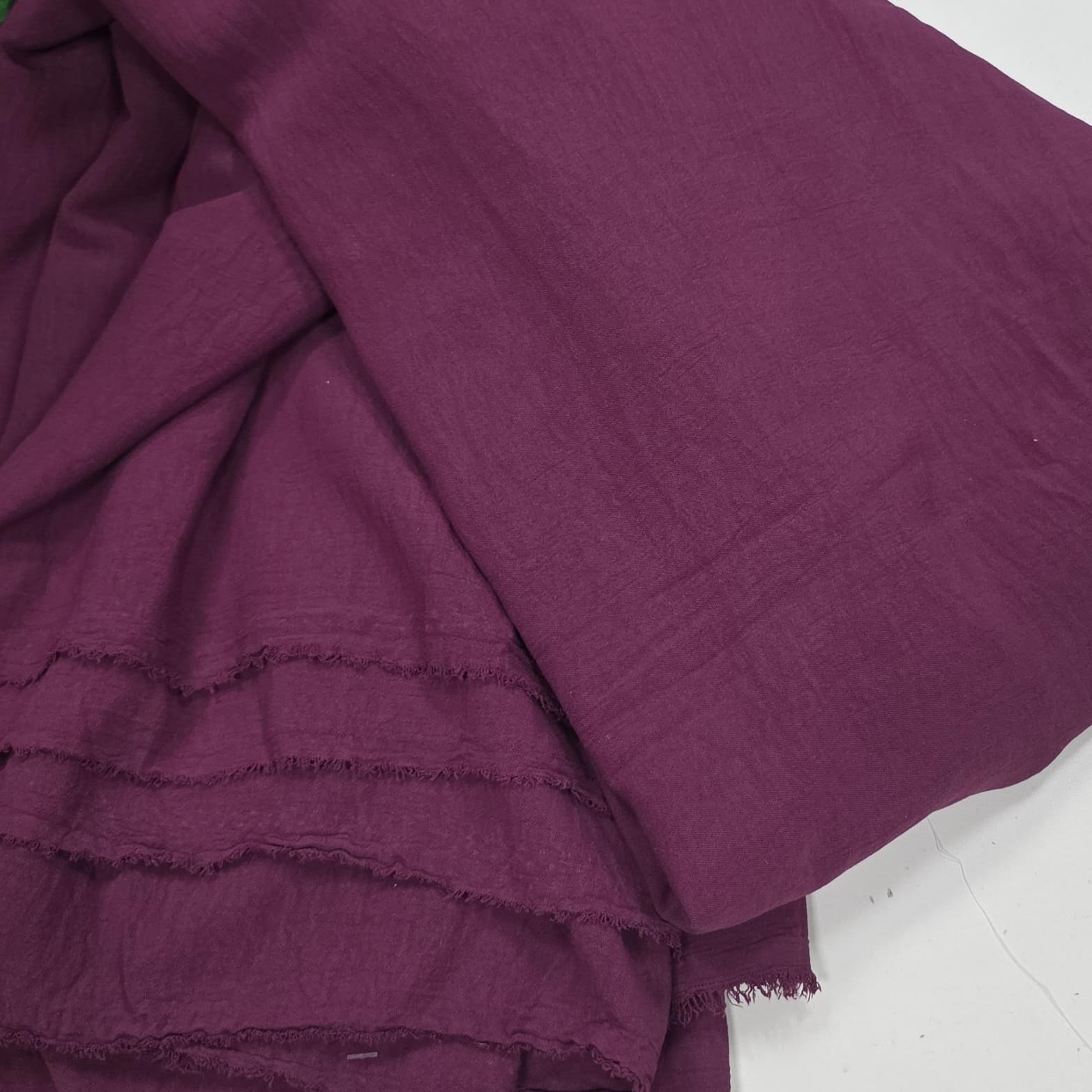 Crepe duna uva - Comprimento 5,70 m x Largura 1,40 m 