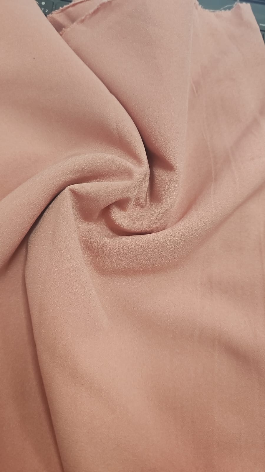 Crepe Mirella Rose - Comprimento 1,40 m x Largura 1,50 m