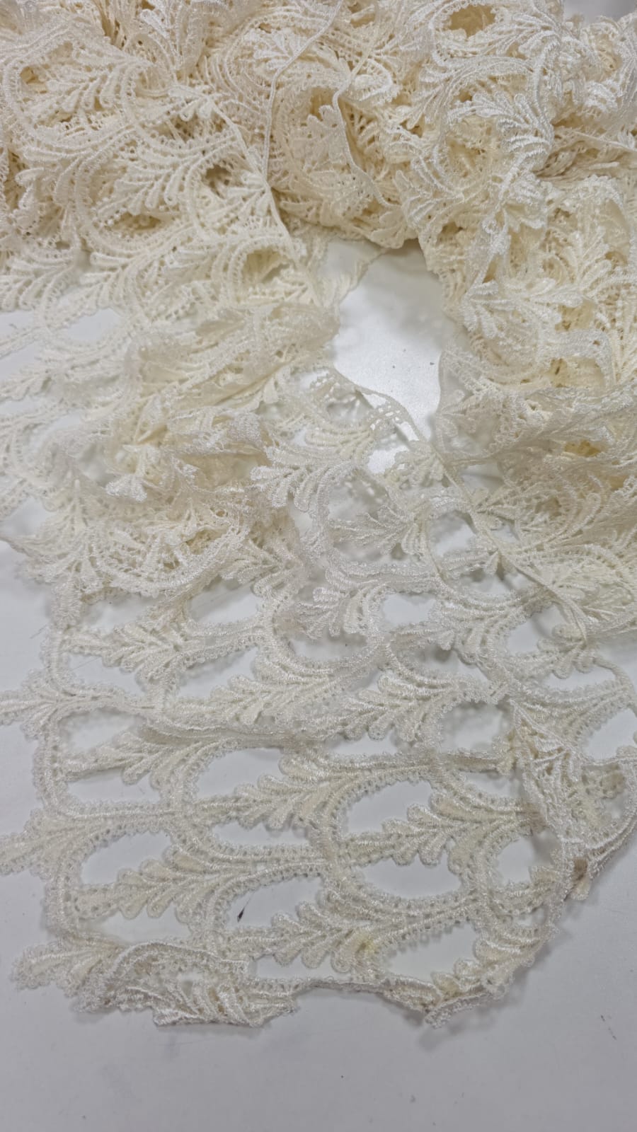 Guipir entremeio creme - Comprimento 3,50 m x Largura 0,25  cm    