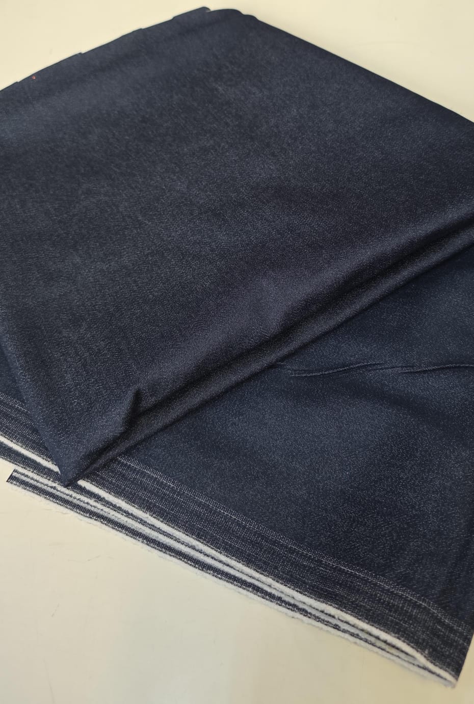 Jeans com elastano - Comprimento 1 m x Largura 1,40 m 