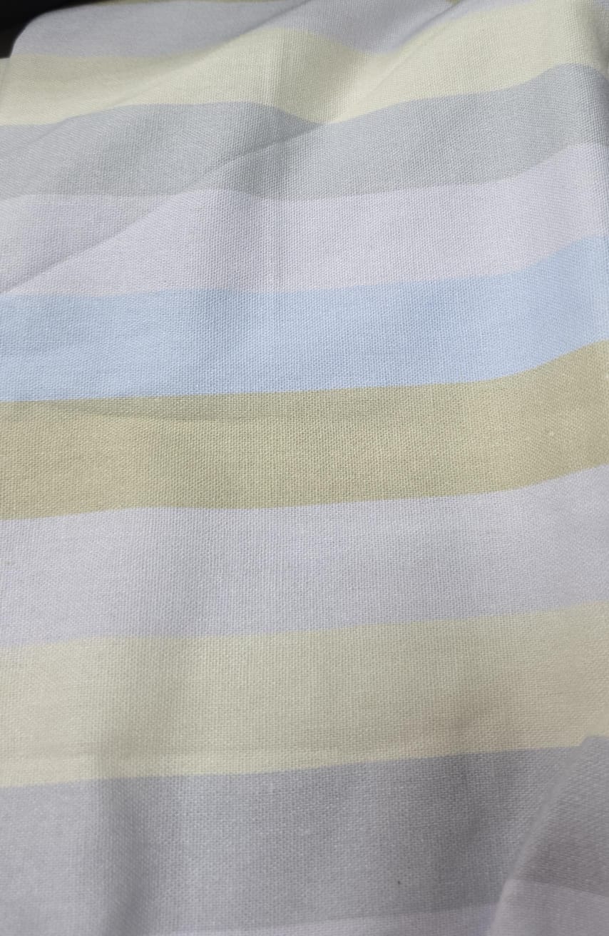 Linho listrado tons de cinza e amarelo - Comprimento 1,70 m x Largura 1,40 m 