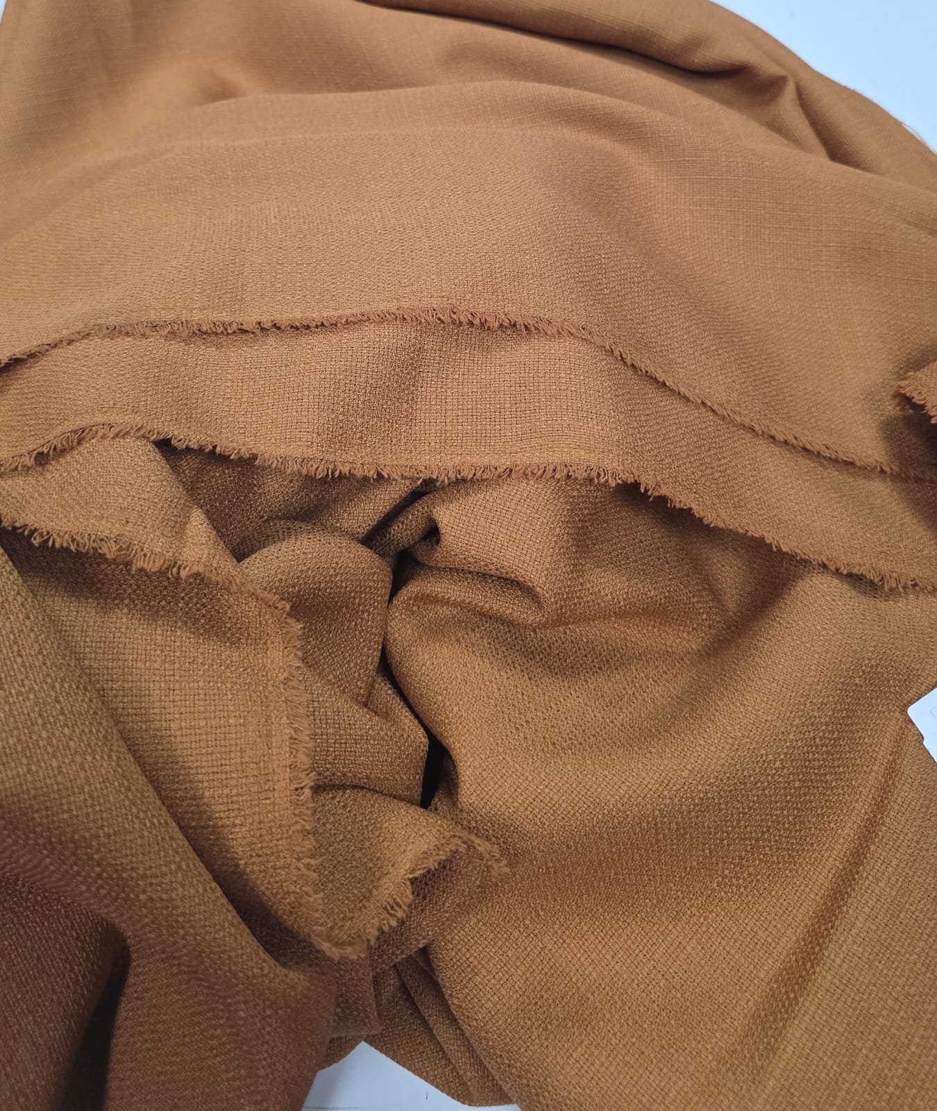 Linho rustico camel caramelo- Comprimento 5 m x Largura 1,47 m 