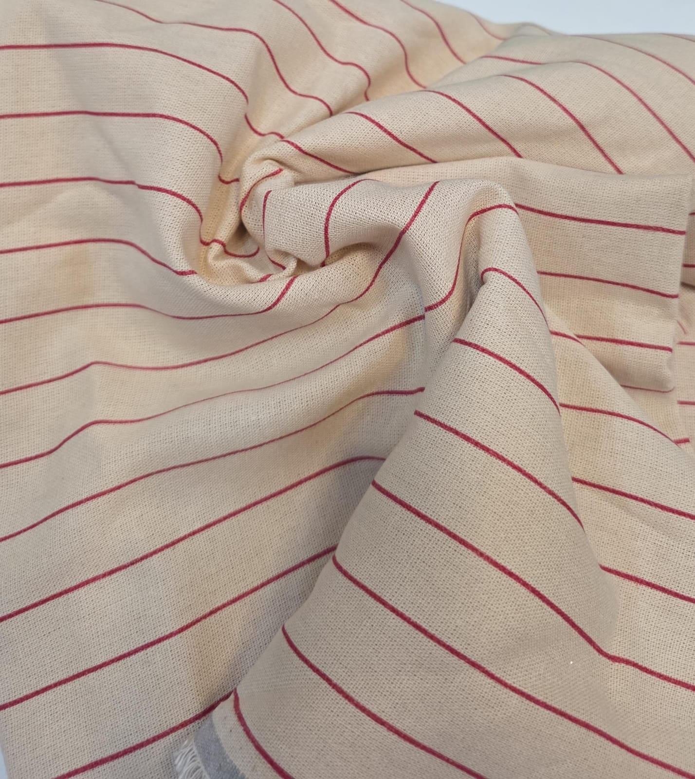 Linho trovata listrado - Comprimento 1,90 cm x Largura 1,50 m