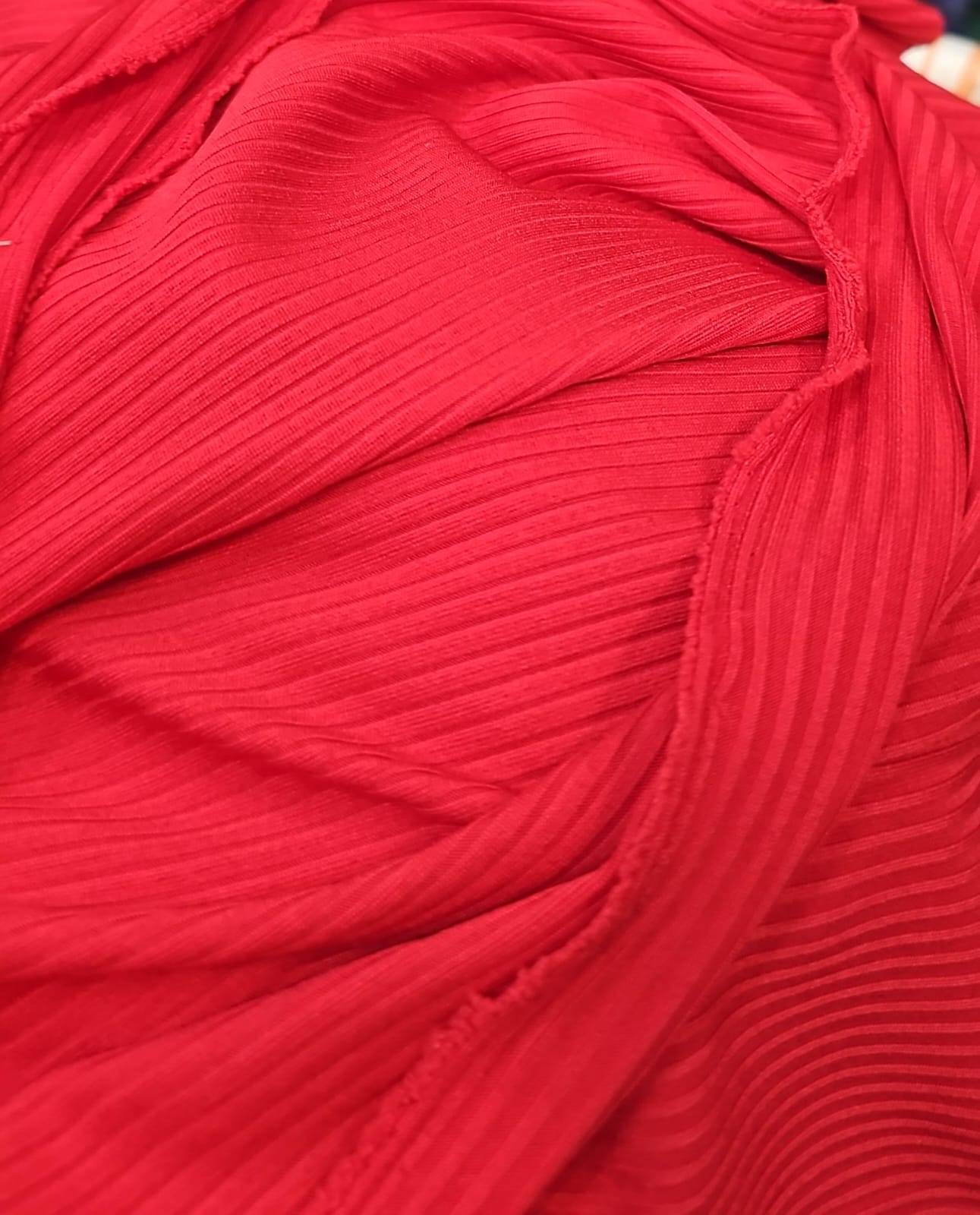 Malha canelado vermelho - Largura 1,50 m x Comprimento 3,20 m 