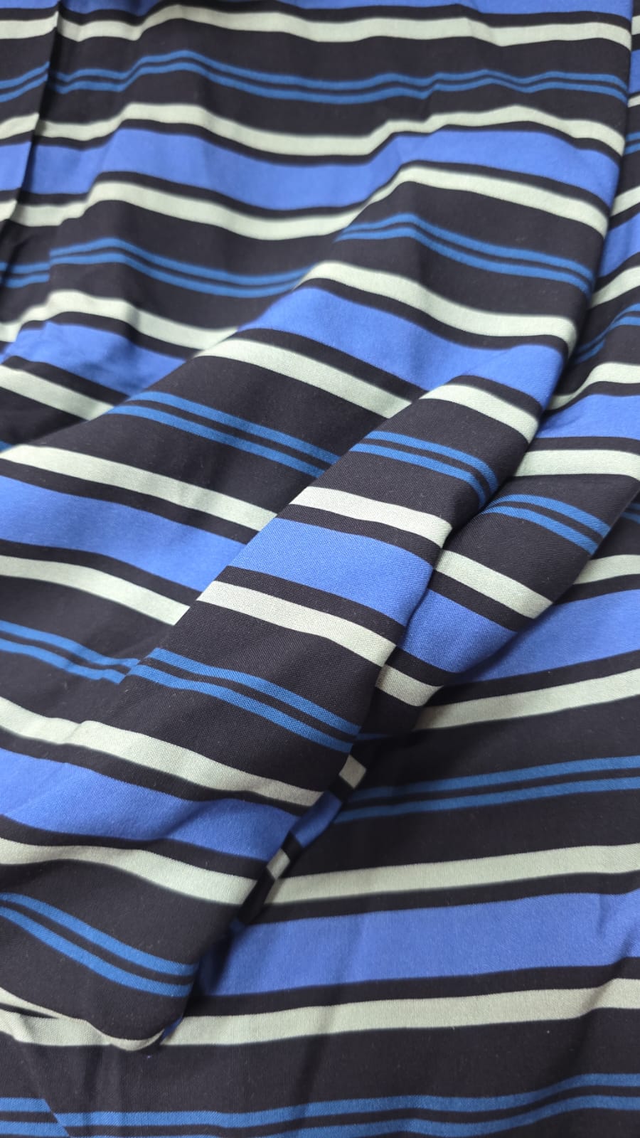 Micro fibra listrada - Comprimento 1 m x Largura 1,40 m 