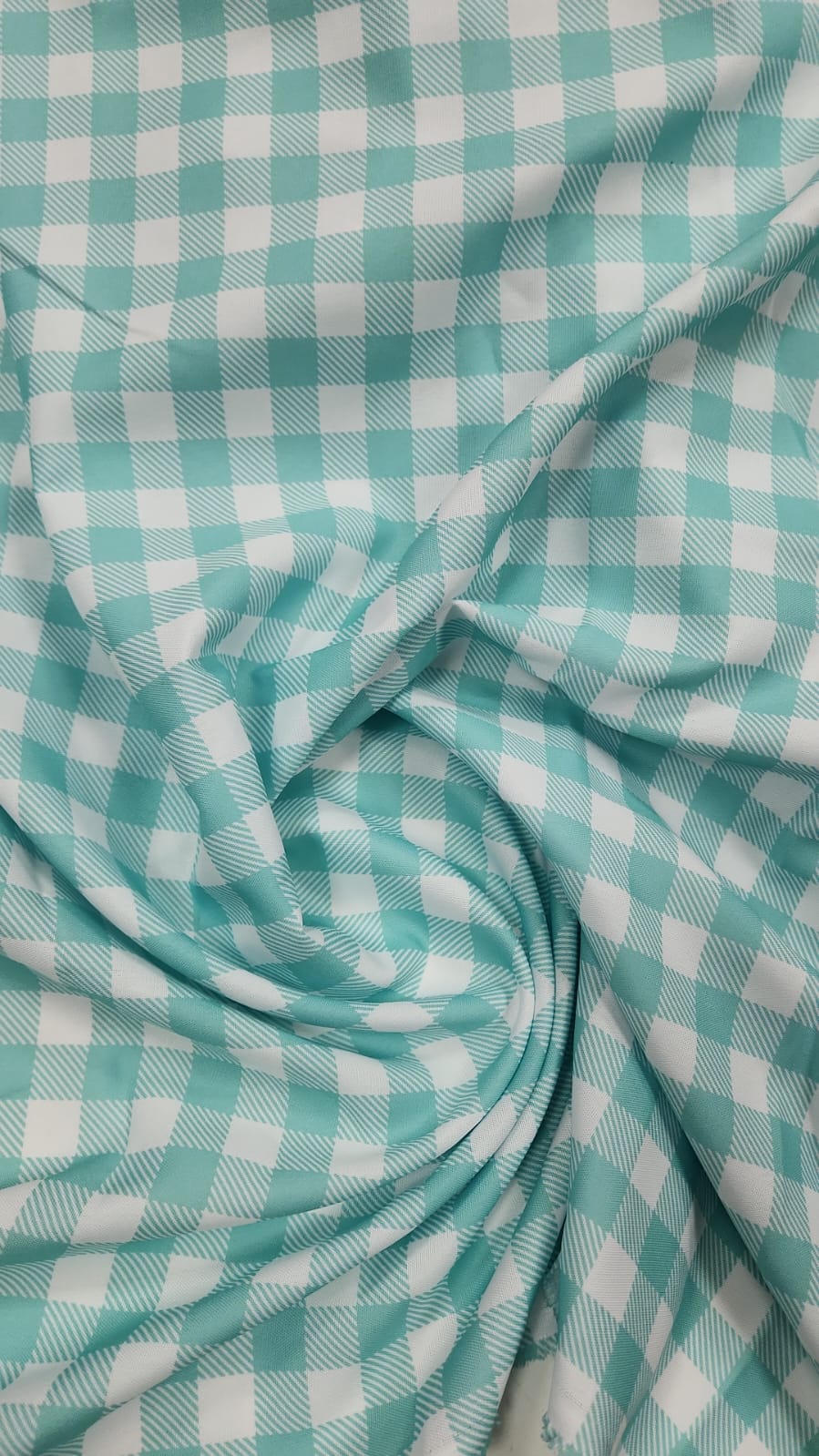Oxford Xadrez Verde Tiffany e Branco (Tamanho do Xadrez 2x2) - Largura 1,47 m x Comprimento 6 m 